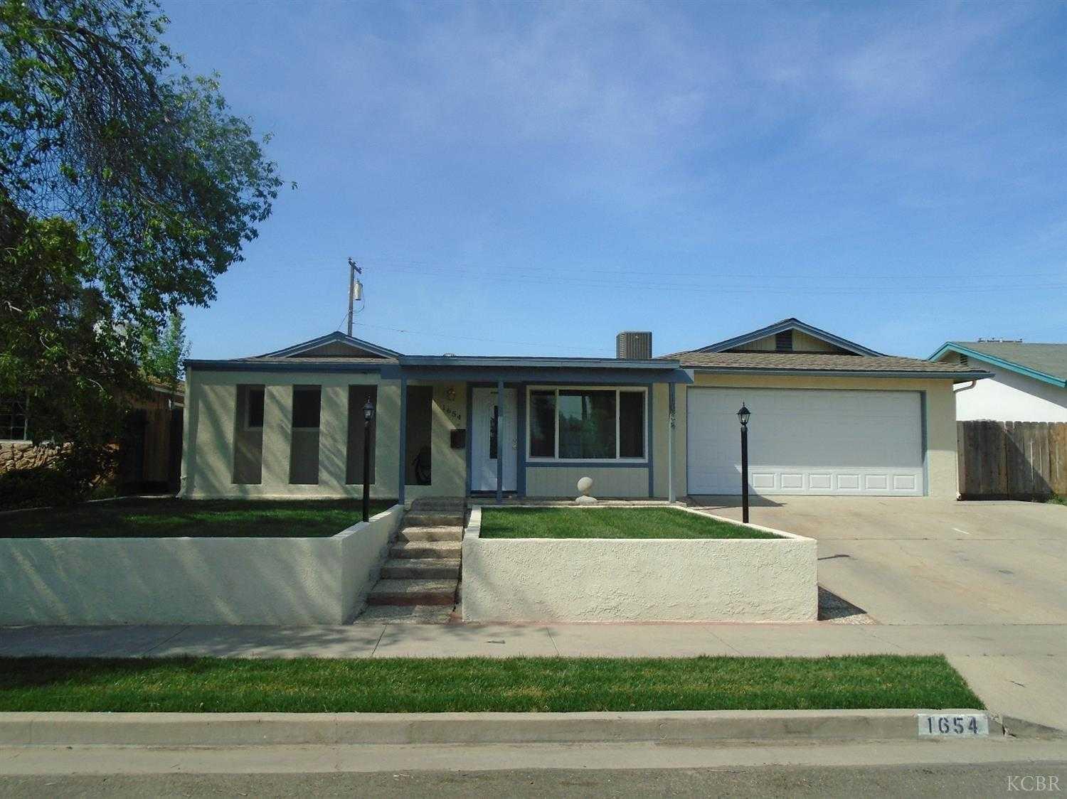 1654 Oriole, 215259, Hanford, Single Family Residence,  sold, Realty World - Advantage - Hanford